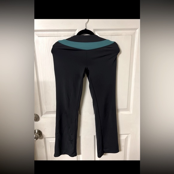 Skechers Yoga Pants - Picture 1 of 4